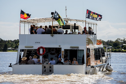 profile picture of Tweed Escapes profile picture