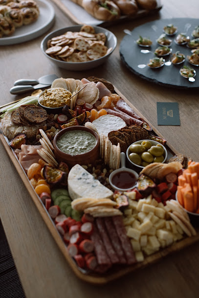 profile picture of Dine In profile picture