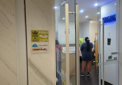 profile picture of DHL and FedEx international courier - G'day Mailbox Collins St profile picture