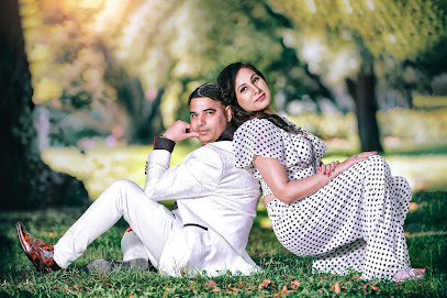 profile picture of Cinematic Shooter Melbourne - Qualified Wedding Photographer and Videographer profile picture