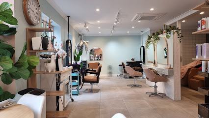 profile picture of Le Ciel Hair Salon profile picture