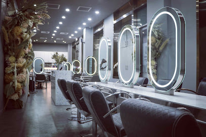 profile picture of Kis Hair On Spencer profile picture