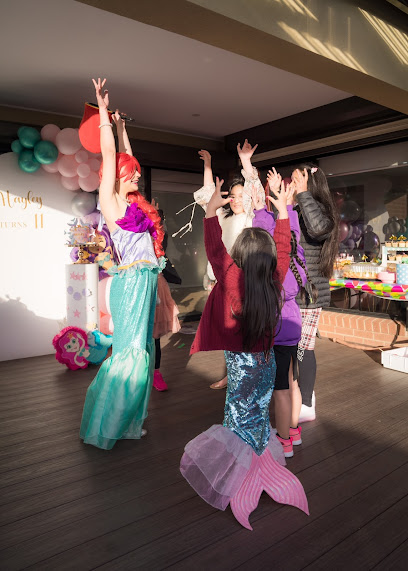 profile picture of Dreamscape Children's Entertainment profile picture