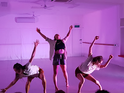 profile picture of Mad Dance House profile picture