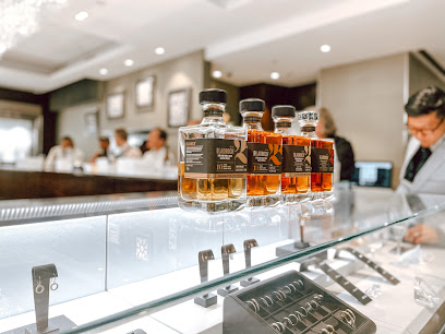 profile picture of Xennox Diamonds I Engagement & Wedding Rings profile picture