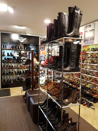 profile picture of Shays Shoes profile picture