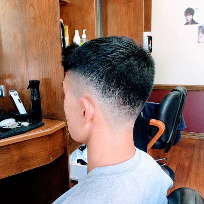 profile picture of Johnny's Barber profile picture