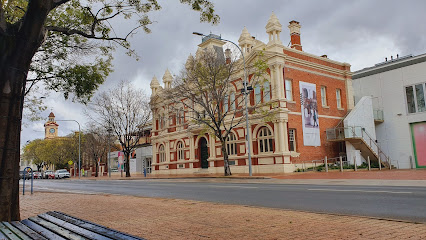 profile picture of Murray Art Museum Albury (MAMA) profile picture