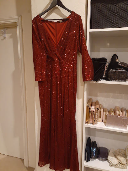 profile picture of Cloud Nine Dry Cleaner profile picture