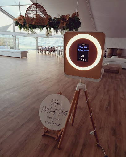 profile picture of Deluxe Photo Booth Perth profile picture