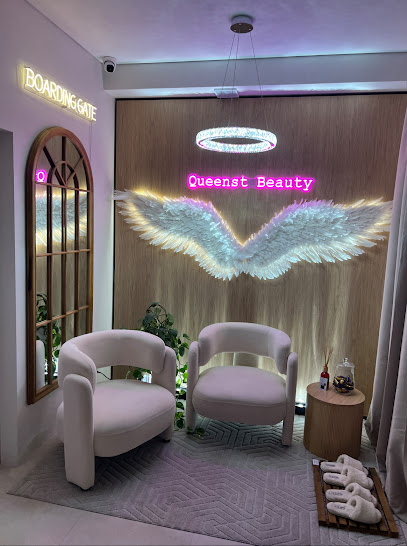 profile picture of QueenSt. Beauty Lounge profile picture