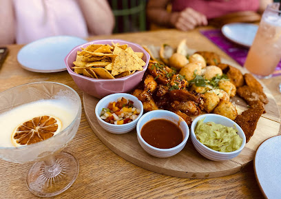 profile picture of Mia Margarita profile picture