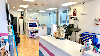 profile picture of Infinite Worlds Tattoo and Design profile picture