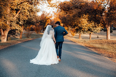 profile picture of Hello Ro Photography profile picture