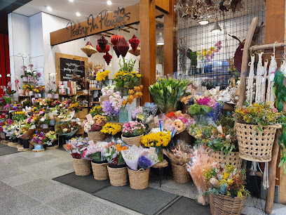 profile picture of Poetry in Flowers profile picture