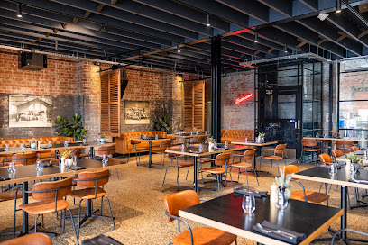 profile picture of 1915 profile picture