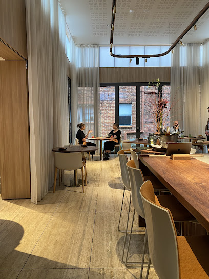 profile picture of Babae profile picture