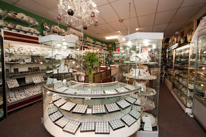 profile picture of Alexa's Treasures profile picture