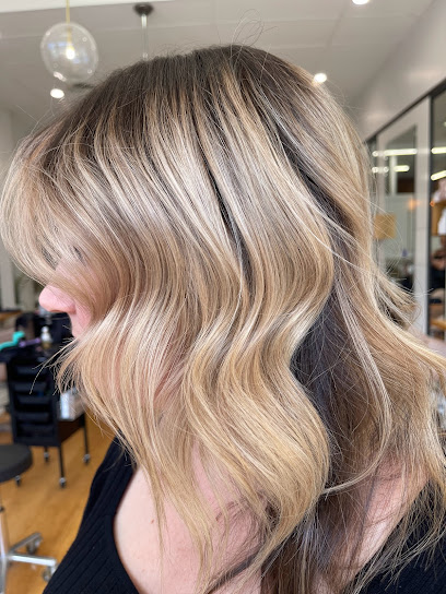 profile picture of TheHairCollective.ballarat profile picture