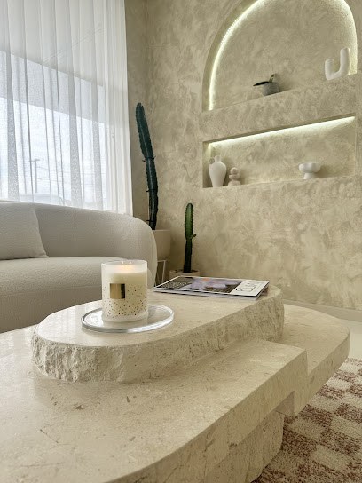 profile picture of Lula Aesthetics profile picture