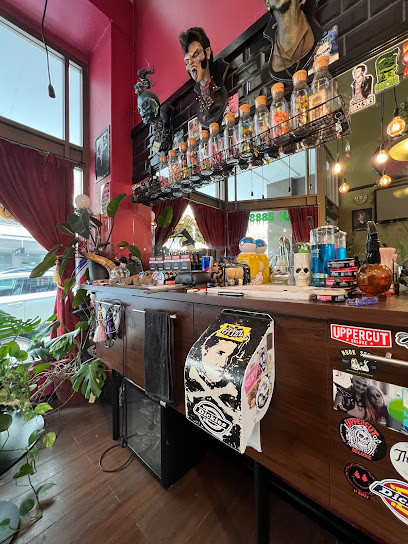 DEAD HEAD BARBERSHOP