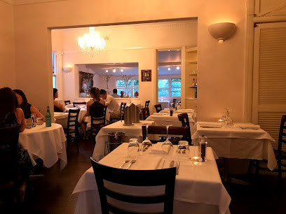 Saveur Restaurant