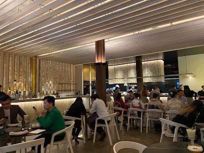 Kuro Bar & Dining