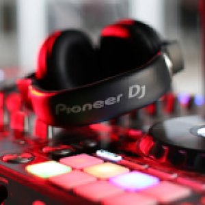 Photo of Melbourne DJ Hire