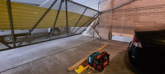 Crocodile Garage Doors