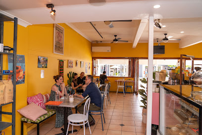 Photo of Mama de Luna