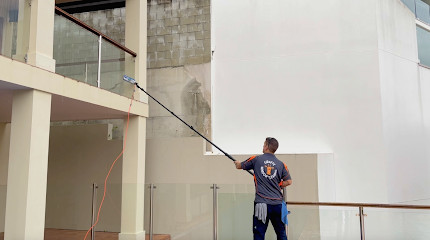 Giraffe Window Cleaning Brisbane