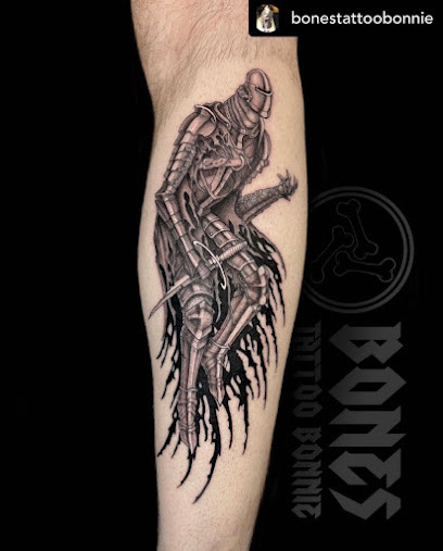 Tailor Made Tattoo