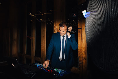 Photo of Supreme Sound DJ Service