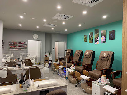 Lotus Nails and spa Kingston ACT