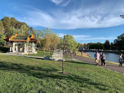 Lennox Gardens