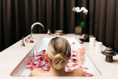 Chi, The Spa