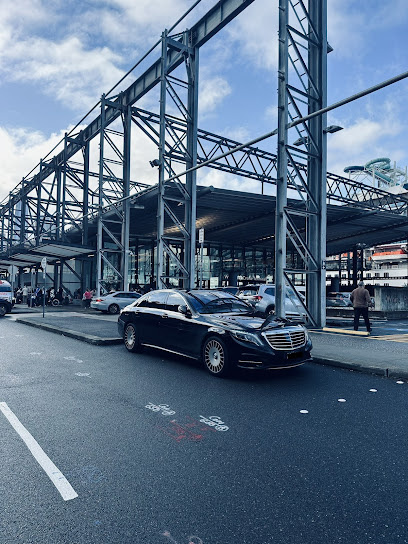 Photo of Silver Line Airport Transfer - Chauffeurs & Taxi Service Sydney