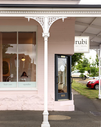 Rubi Wax & Beauty