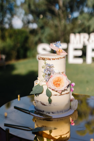 Cakes by Han